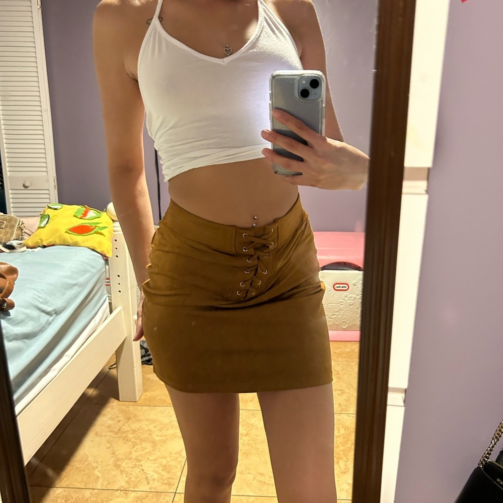 Forever 21 skirt size small